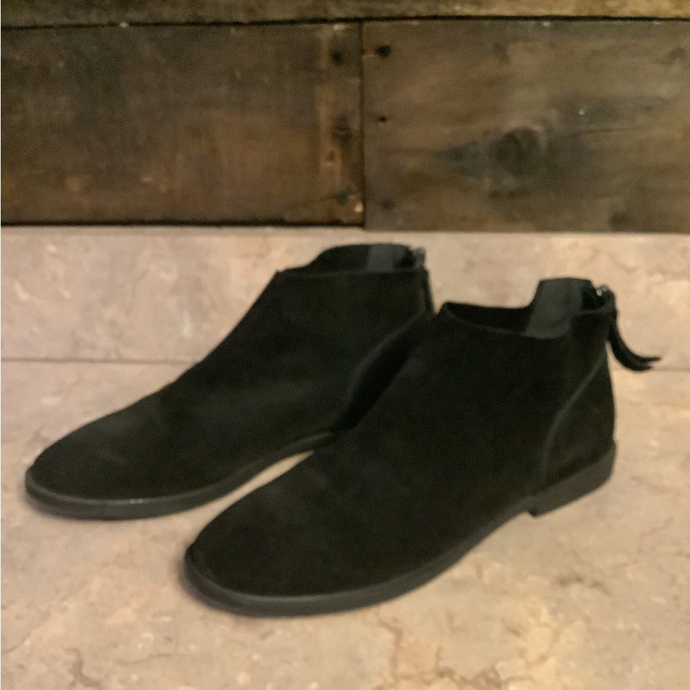 Dirty Laundry Karate Chop booties Sz 8.5